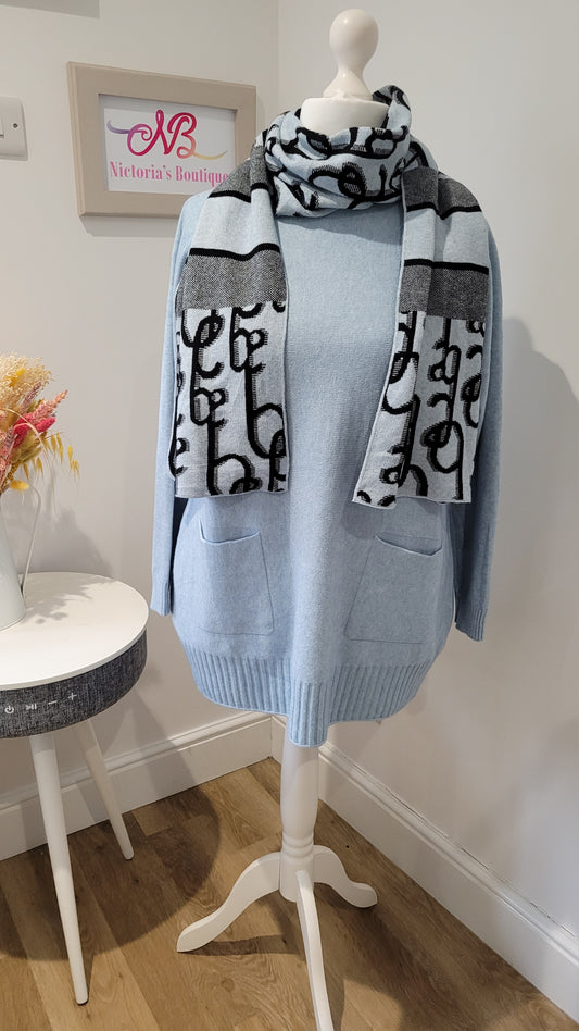 Beautiful quality Cuddle Me Softly Italian soft knit jumper