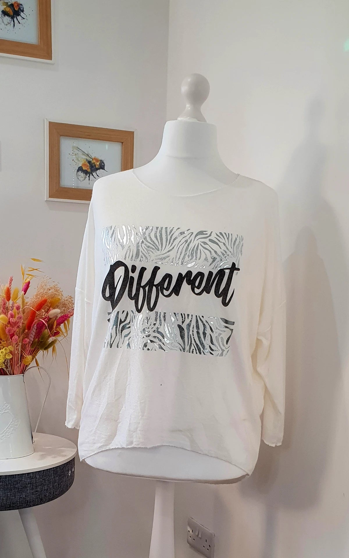 DIFFERENT fine knit Jumper - White