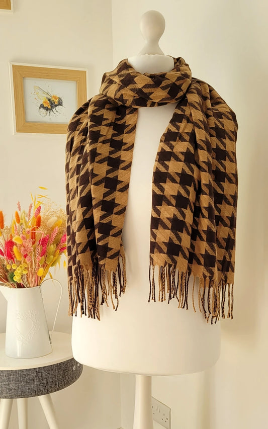 Dog Tooth Tassel Scarf Chocolate/Caramel